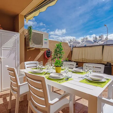 La Casa Paradise Grande Terrasse Cl 아데제